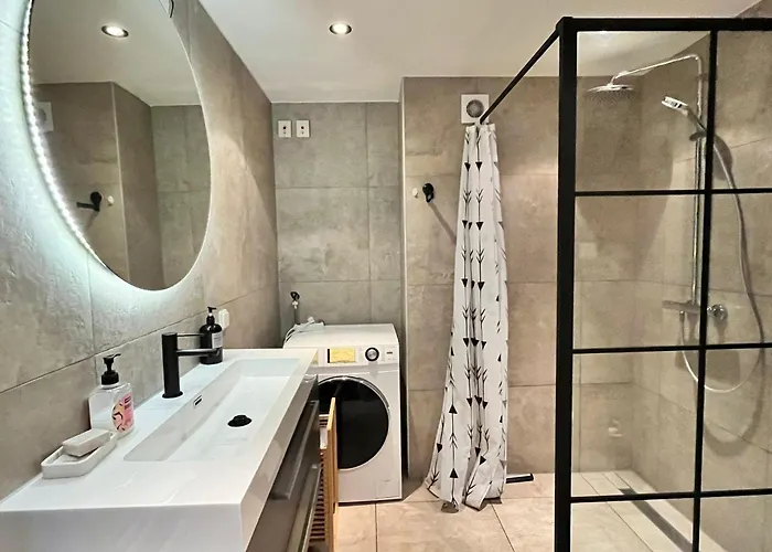 Lovely And Spacious In